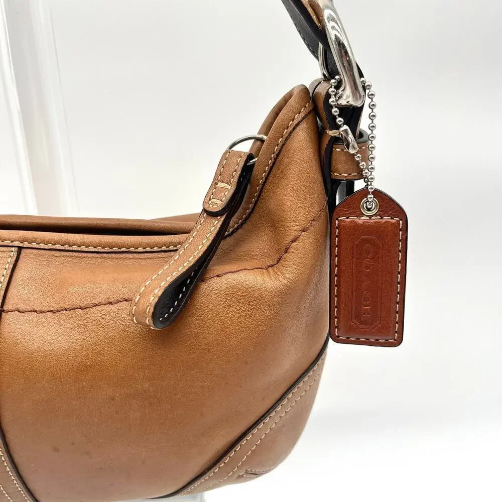 COACH Legacy Leather Vintage Y2K Demi Hobo Bag